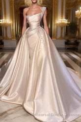 Glamorous One Shoulder Pearl Wedding Dress Overskirt Bridal Gowns On Sale